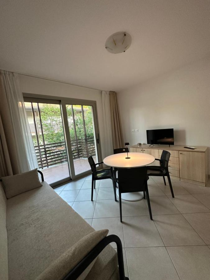 Prassitele Apartments 리그나노 사비아도로 외부 사진