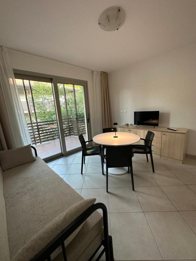 Prassitele Apartments 리그나노 사비아도로 외부 사진